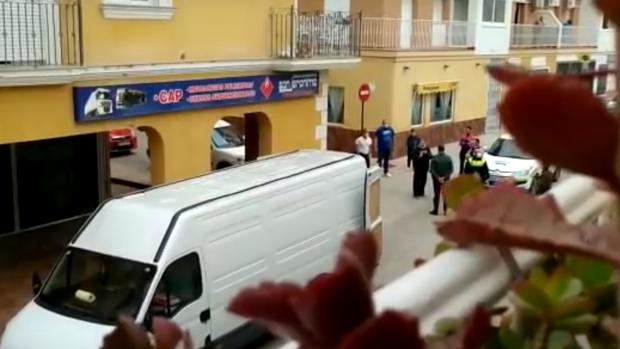 La Guardia Civil devuelve a Tarragona a una familia que pretendía instalarse en Antas por el coronavirus