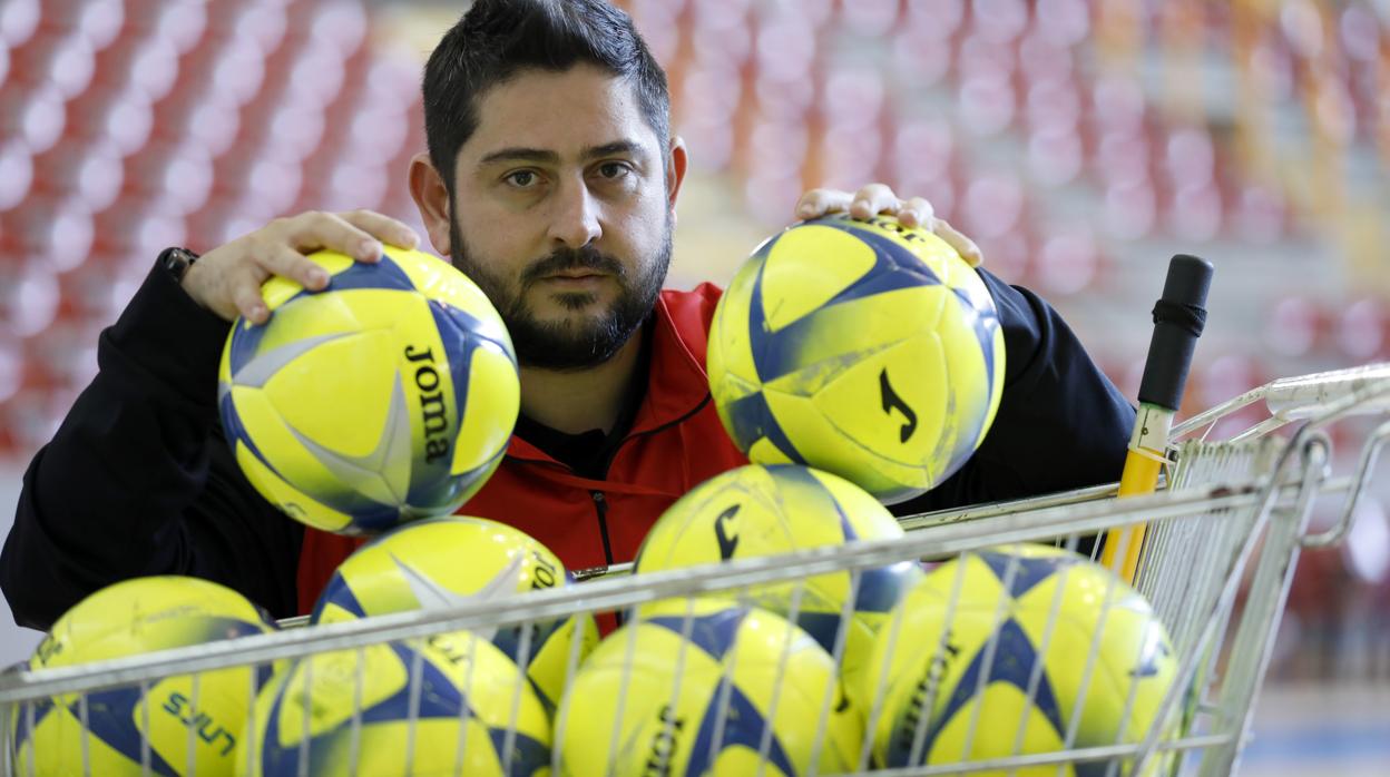 El entrenador del Córdoba Patrimonio, Josan González