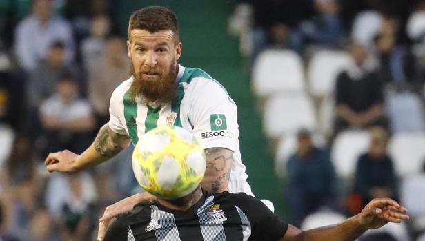 Córdoba CF | La Liga de Segunda B comprimirá el calendario en dos partidos semanales