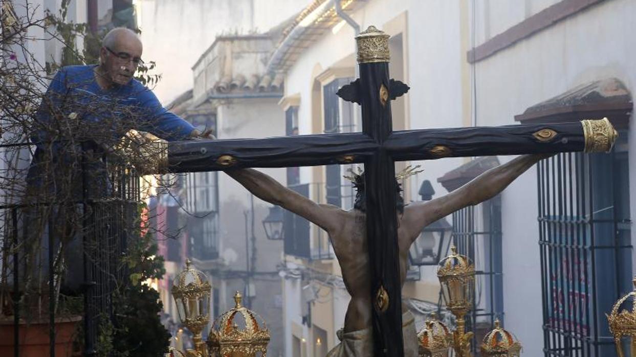 El Cristo de la Misericordia durante su estación de penitencia en 2018