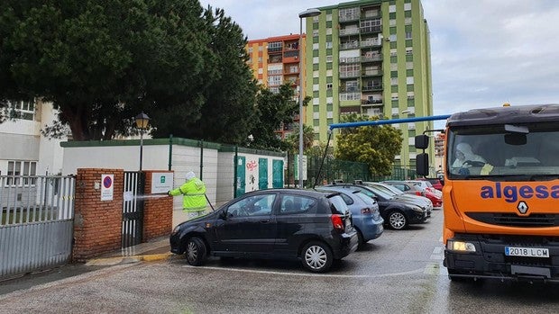 Cuatro mayores y cuatro trabajadores de una residencia pública de ancianos de Algeciras, con coronavirus