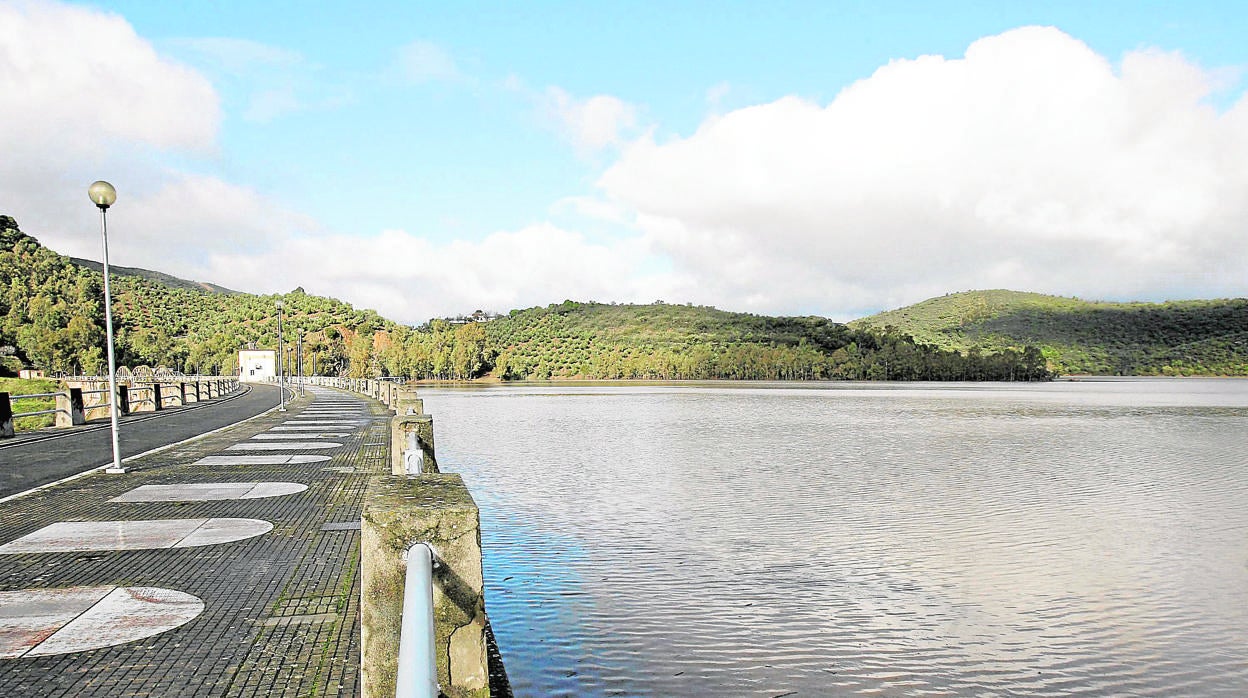 Embalse del Guadalmellato, principal abastecimiento de Córdoba