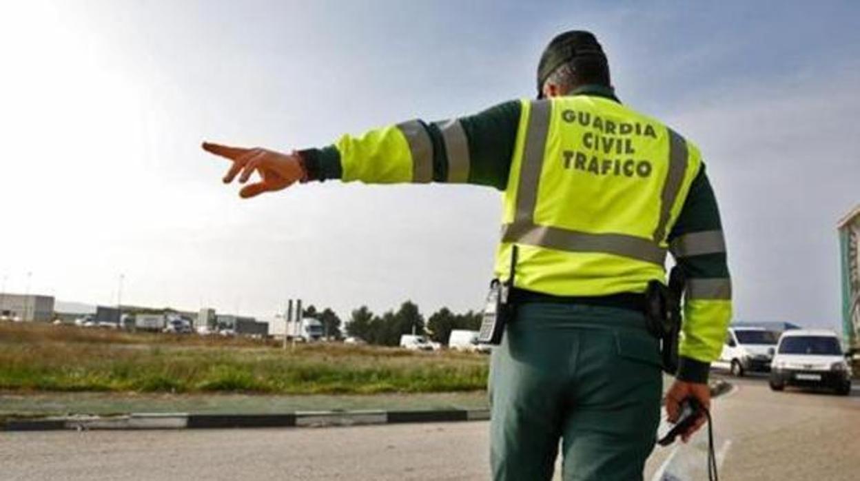 El agente está en las patrullas de tráfico de Antequera