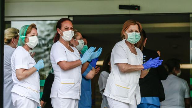 Amancio Ortega, la Junta y el Gobierno: Guerra de cifras por el coronavirus en Andalucía