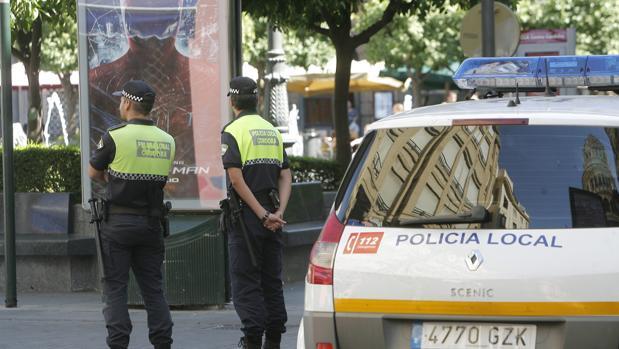 ¿Quieres que la Policía Local de Córdoba vaya a tu casa a felicitar a tu hijo por su cumpleaños durante la cuarentena?