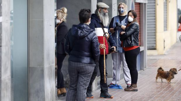 El coronavirus en el barrio de La Viñuela | Baja tensión del estado de alarma en Córdoba