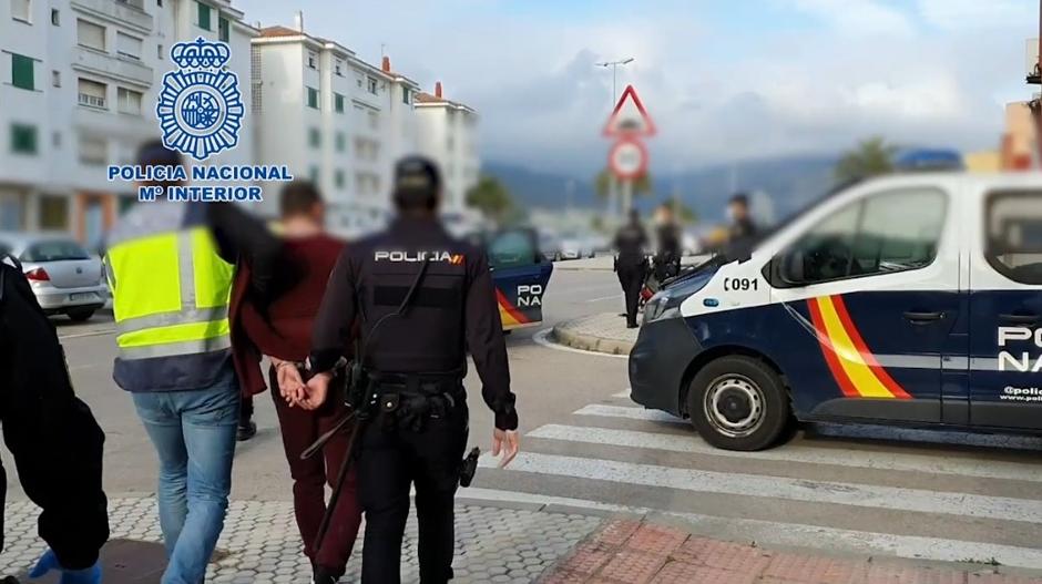 Tres detenidos en Algeciras por administrar y participar en un grupo de WhatsApp para atentar contra policías