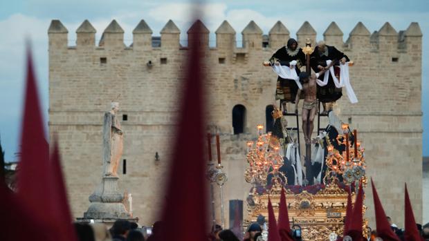 Vive con ABC los momentos más emotivos del Viernes Santo de Córdoba