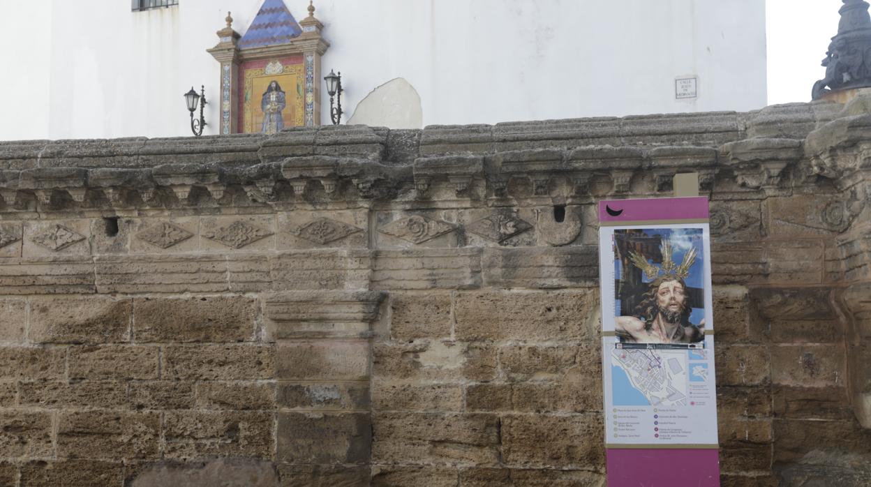 Detalle de la Plaza de Fray Félix con una imagen del Perdón