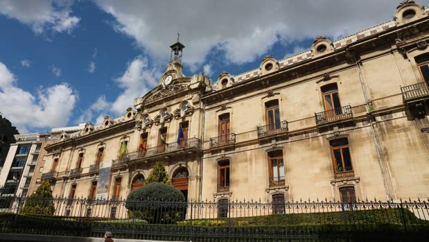 La Diputación de Jaén entrega 100.000 mascarillas a empresas de menos de 10 trabajadores