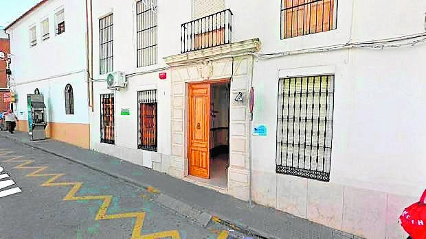 Los fallecidos en residencias de mayores de Córdoba se acercan a la mitad del total