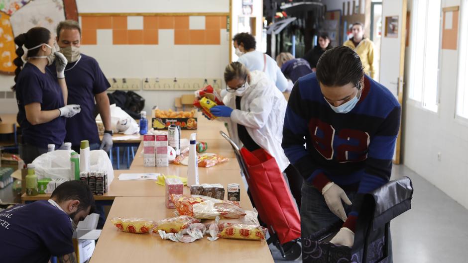 El impacto de la crisis en Córdoba: «Gracias a Dios reparten comida. Si no, la gente tendría que ir a robar»