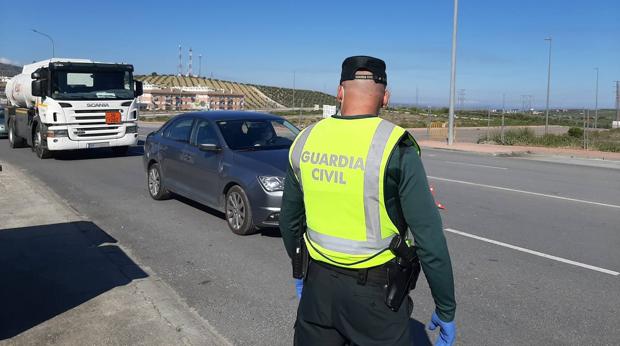 La Guardia Civil investiga el uso del gimnasio municipal sin permiso de un edil de IU en Cardeña