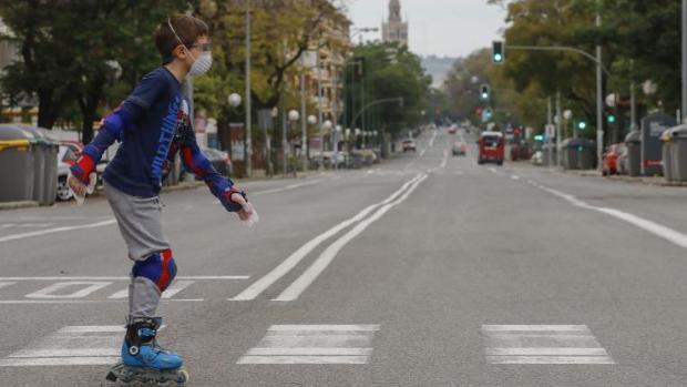 Desconfinamiento en Andalucía | La Policía vigilará más las zonas de reunión de jóvenes al detectar más infracciones