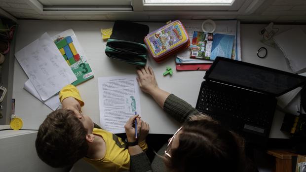 Los docentes de Córdoba, ante el Covid-19: sobrecarga laboral, desgaste emocional y falta de medios