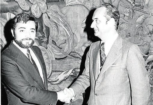 Anguita con el Rey Don Juan Carlos en Córdoba