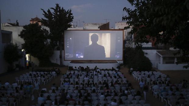 Los cines de Córdoba optan por esperar para reabrir el próximo 26 de junio