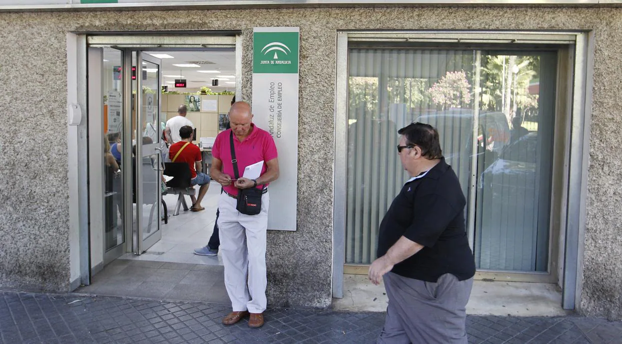 Una oficina del Servicio Andaluz de Empleo en Córdoba capital