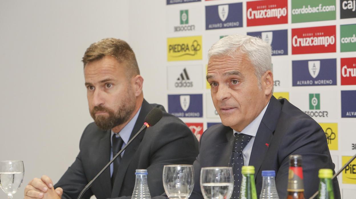 Miguel Valenzuela y David Ortega, en una rueda de prensa