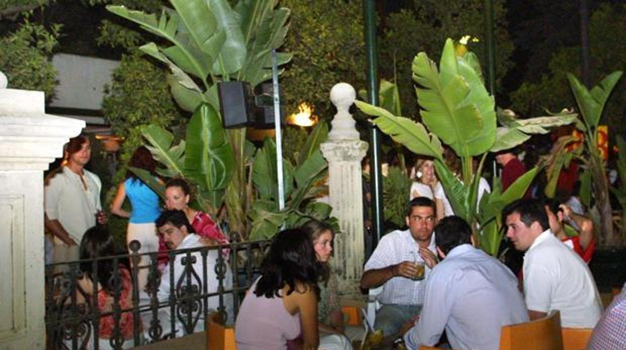 Bar de copas en Sevilla