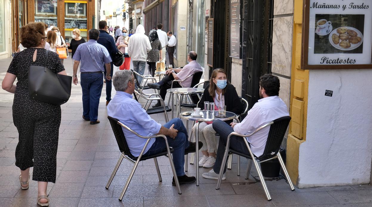 Las terrazas podrán ampliar su aforo hasta el 75% a partir de este miércoles