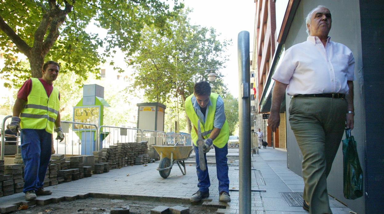 Obras de reparación del carril de tráfico del Bulevar