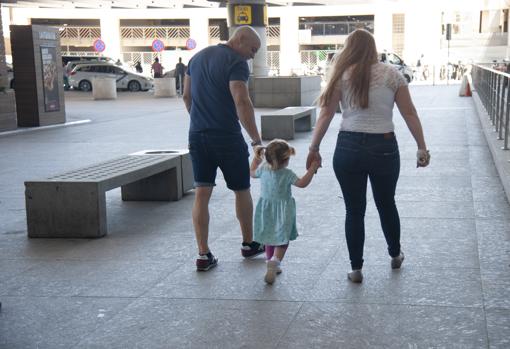 La pequeña Alannha volvió a unir a sus padres tres meses y medio después