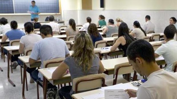 Maeztu pide a Educación ampliar el plazo en los procesos selectivos de docentes si hay fallos informáticos