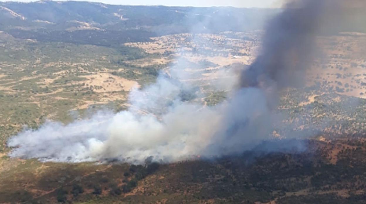 Vista aérea del incendio de Huelva