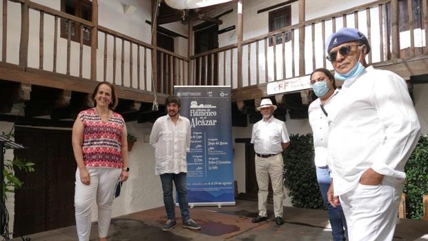 El flamenco vuelve a los Jardines del Alcázar en el agosto de Córdoba