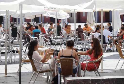 Terraza en la plaza de la Corredera de Córdoba