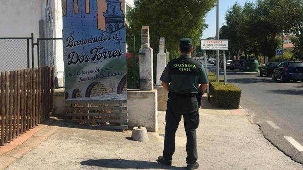 Detenido un agricultor por contratar a un extranjero sin papeles y alojarlo en una nave de piensos en Dos Torres