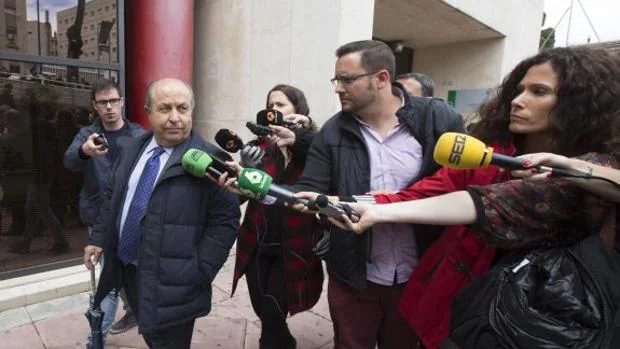 La primera acusación contra el exalcalde de Granada del PP tras su espectacular detención se queda en nada