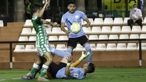 El Ciudad de Lucena se queda sin el premio del ascenso ante el Betis Deportivo (4-1)