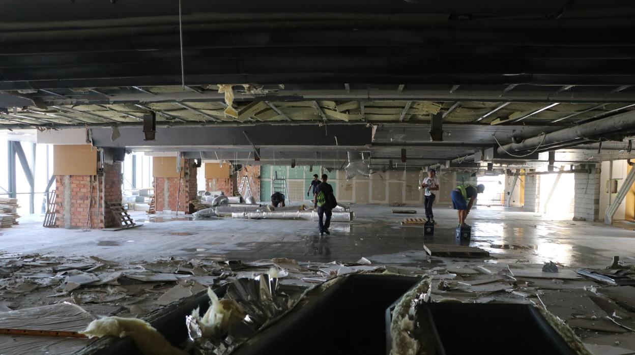 Imágenes del interior de las obras del futuro hospital