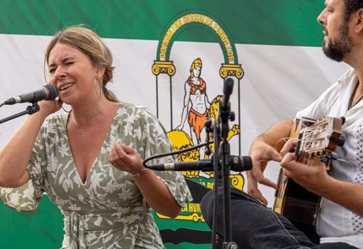 La cantaora Rocío Márquez en el acto en memoria del asesinato de Blas Infante