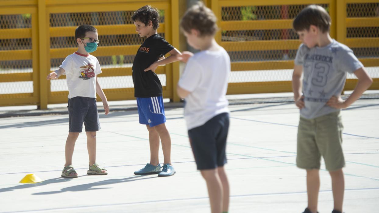 Niños en una escuela de verano