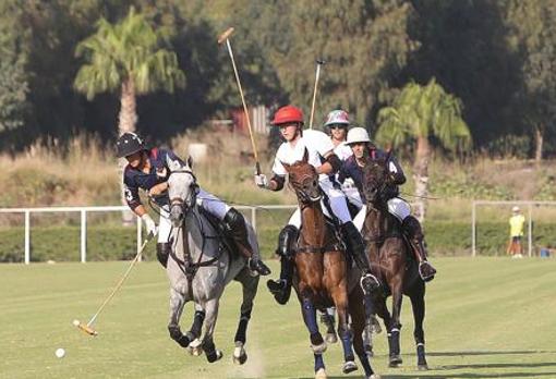 Practicando polo en Sotogrande