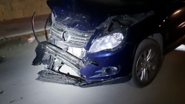 Dos guardias civiles heridos tras ser embestidos por un narco en Estepona durante un alijo de droga