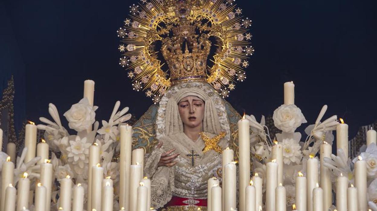 La Virgen de la Estrella de Córdoba en su paso de salida