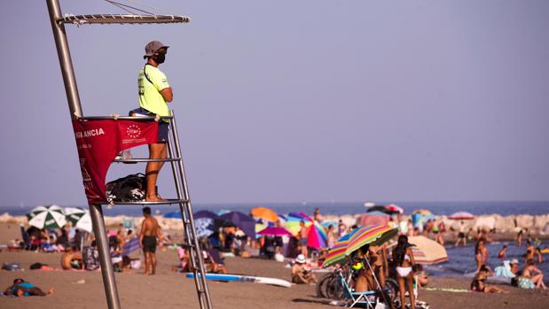 Coronavirus en Andalucía: La Junta detecta contagio comunitario en Málaga y restringe los grandes eventos