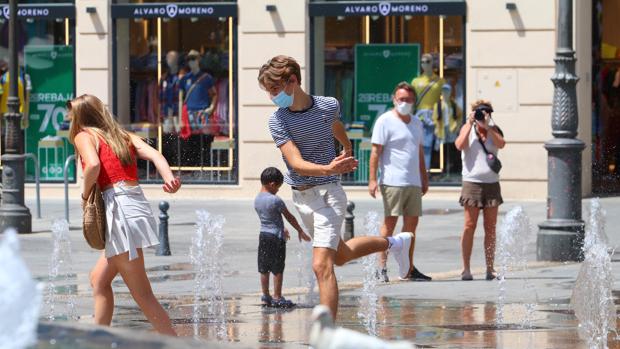 Domingo de sol y calor antes de iniciar una semana que acabará con lluvia