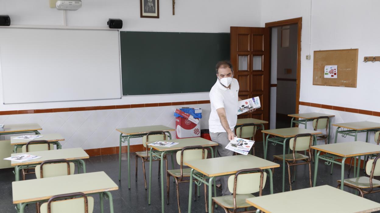 Preparativos de la vuelta a clase de Secundaria y Bachiller en El Carmen