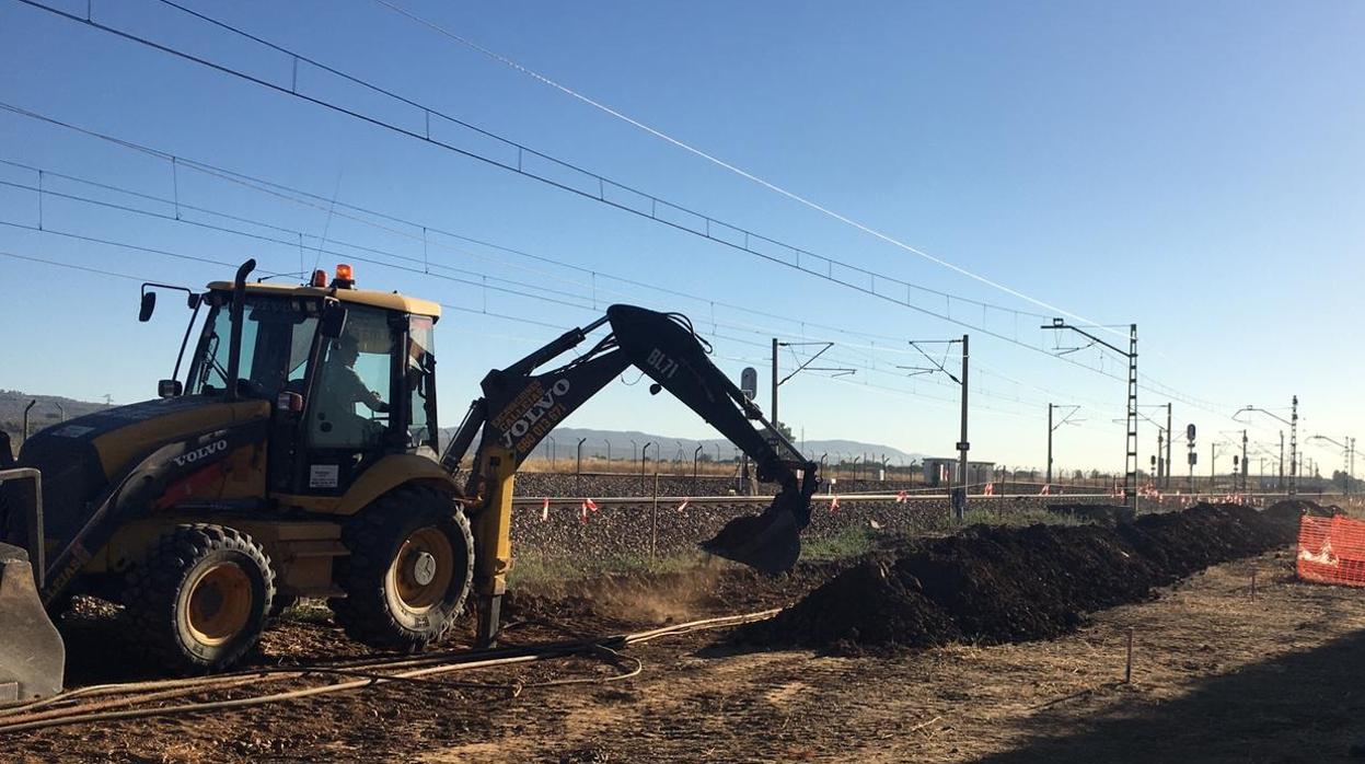 Máquinas trabajando en las obras del «baipás»