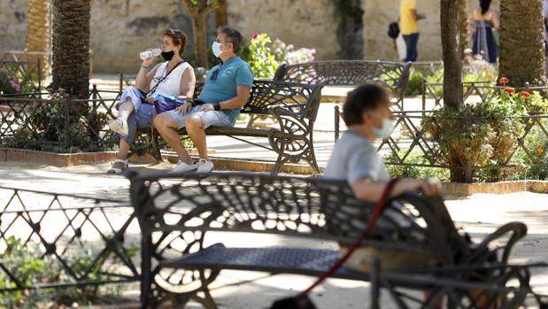 Las temperaturas dejan de caer en Córdoba para permanecer en los 28 grados varios días