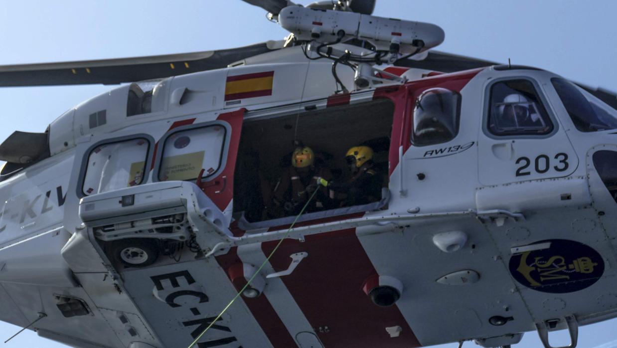 Una imagen de archivo de un helicóptero de Salvamento Marítimo