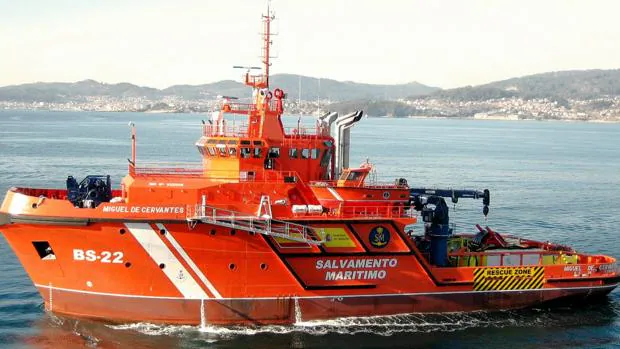 Rescatan dos pateras en las costas de Málaga con 32 personas