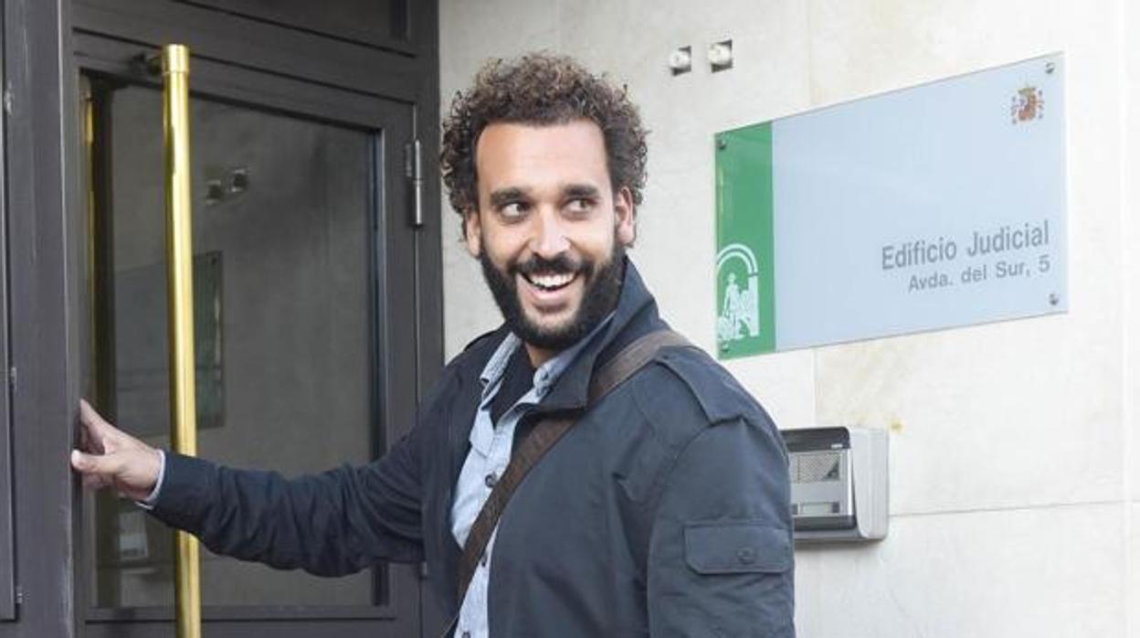 El médico granadino Jesús Candel, «Spiriman», en una imagen de archivo