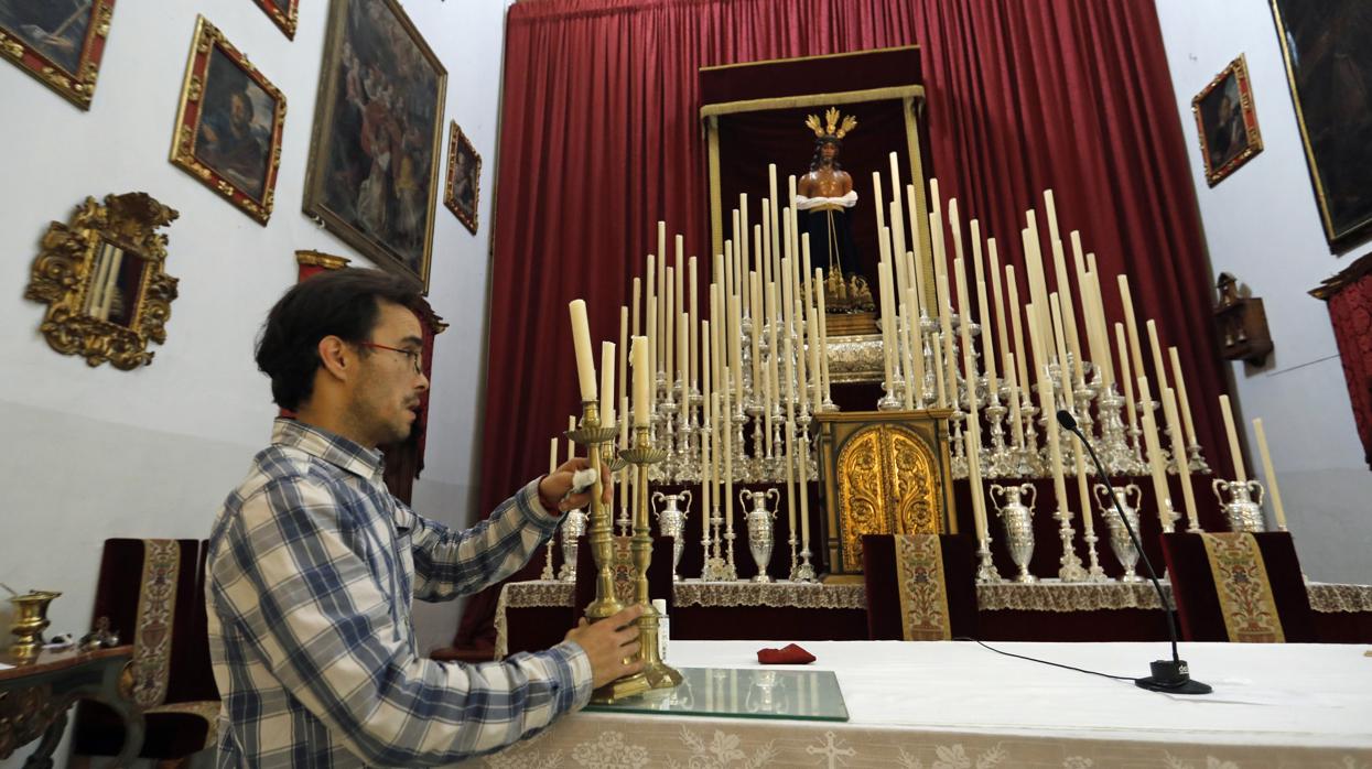 Nuestro Padre Jesús de las Penas, en su altar de quinario en San Andrés, que no pudo concluir por el coronavirus