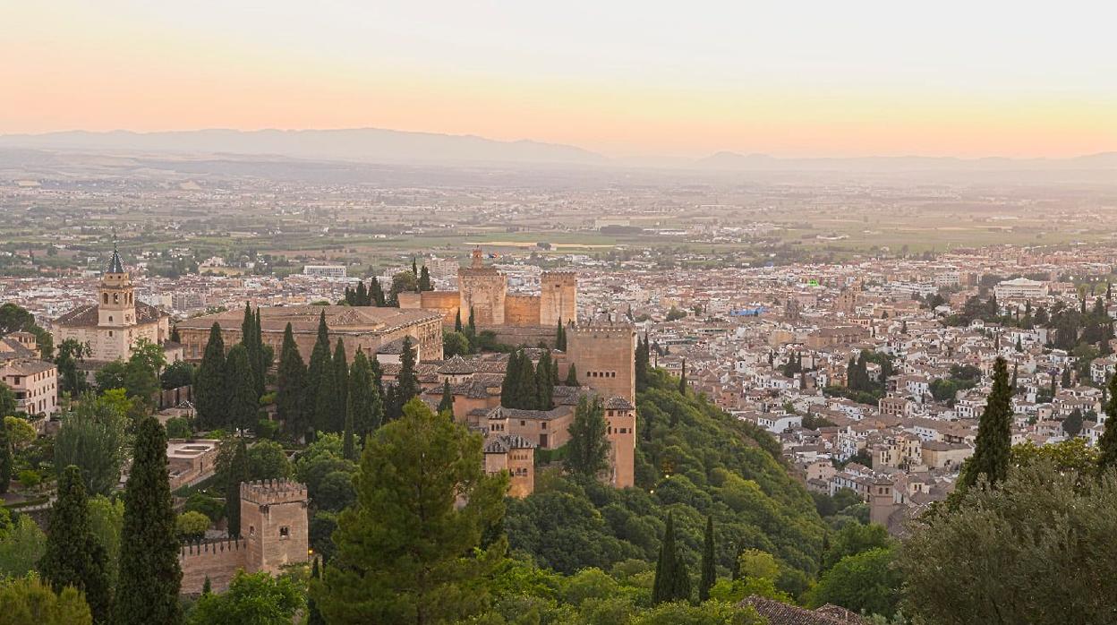 El toque de queda en Granada ha empeorado la situación del sector